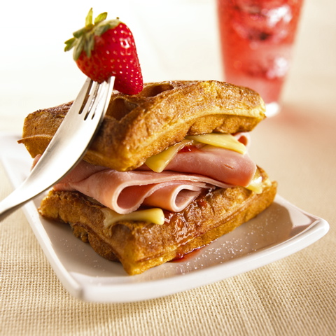 waffles-a-la-monte-cristo.jpg